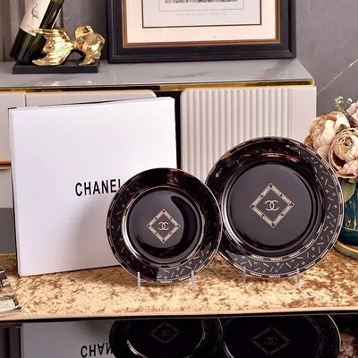 CHANEL PLATE