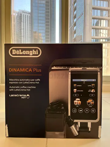 De'Longhi Coffee Machine (boxed) - brand-new