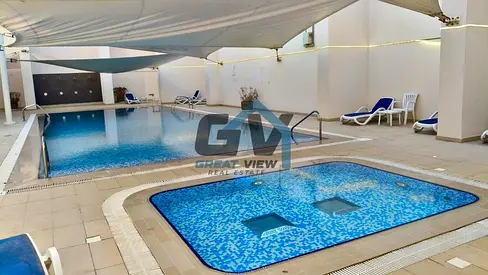 PRIME LOCATION | 2 PARKINGS | 4 MASTER BEDROOM | PARTIAL SEA VIEW | BALCONY