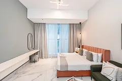 Large Studio Furnished l All Bills Incl. FREE Parking & Wifi l No Commission - 50% Reduced !