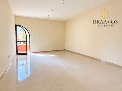 برايت ستوديو | سيليكون جيتس 1 | شرفة مطلة على المدينة