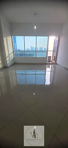 Luxury 1-Bedroom Apartment with Balcony | Canal View | High Floor