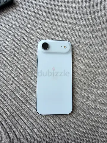 Apple Iphone Air 256gb blue TDRA With box and cable 93%