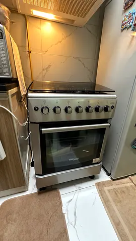Super General 4 burner gas cooker with oven - 150 AED negotiable