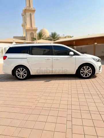 Kia Carnival EX 2019 GCC Specs