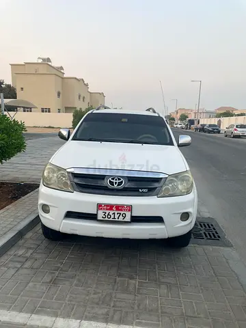 Toyota Fortuner 2006 GCC Specs