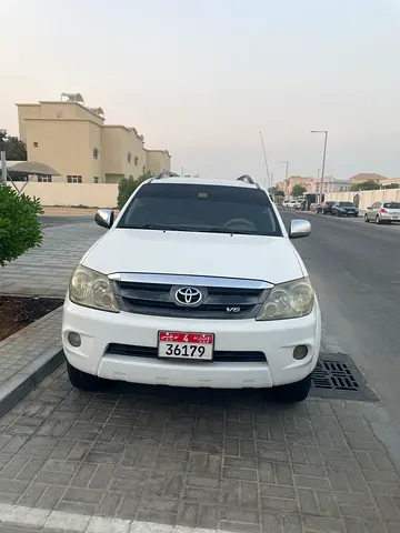 2006 Toyota FORTUNER — фото 1
