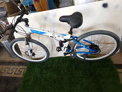 Land rover folding bike