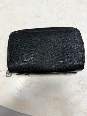 Louis Vuitton Glacier Taiga Leather Zippy XL Wallet