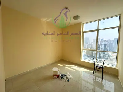 غرفة وصالة للإيجار في التعاون الشارقة | إطلالة مفتوحة على شارع الوحدة | حمامين | باركن مجاني