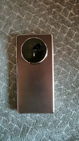 Huawei Magic V5 UAE version - Good condition 16/512