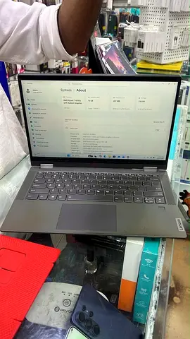 Lenovo Flux 5 -Rezen 5, 16GB RAM, 256GB SSD,TOUCH