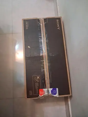 Sony soundbar in original box - unused/boxed