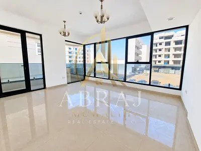 Brand luxury 2bedroom+store room +wardrobe big glasses windows8 only 60k first shifting near to carifour and alzahia mosque prime Location sharaj