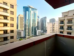 FAMILY BUILDING || HIGH FLOOR || NEAR METRO