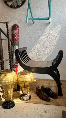 Solid timber single seater stool - black () - hgood condition
