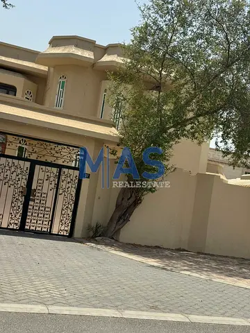 🏡 للبيع بيت بالموافجة 15,000 قدم | طابقين وملحق خارجي بسعر 2.7 مليون درهم