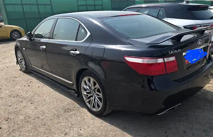 Lexus LS 460 Ultra 2009 Japanese Specs in Excellent Condition