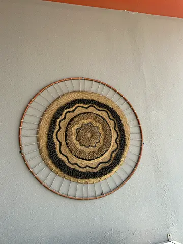 Outdoor wall hanging
