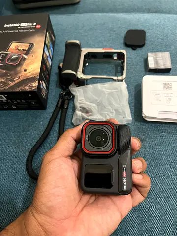 Insta360 Ace pro 2 Action Camera with high quality accessories - 2 months used