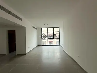 🏡 شقة جديدة كلياً للإيجار في الممشى – الشارقة