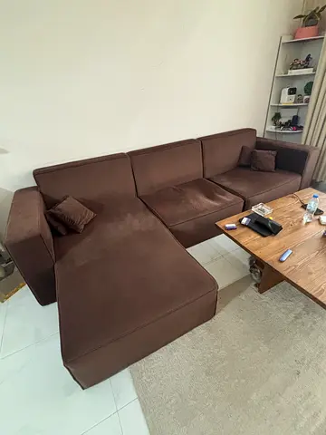 Brown L-shaped 4-seater Sofa with Chaise - Good Condition