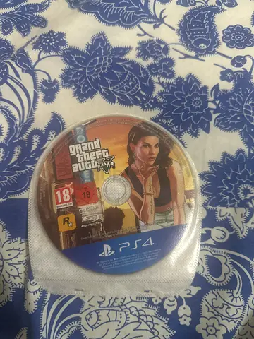 Grand Theft Auto V (PS4) Disc - Good Condition
