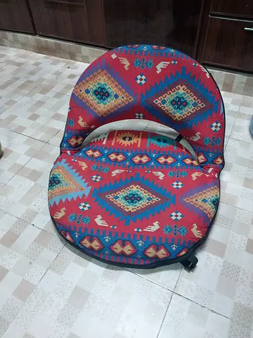Floor chair folding 30 aed