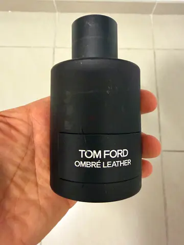 Ombre leather edp
