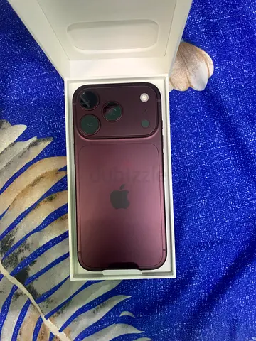 I phone 18 pro 256 burgandy color just box open us spec