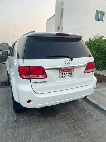 2006 Toyota FORTUNER — фото 4