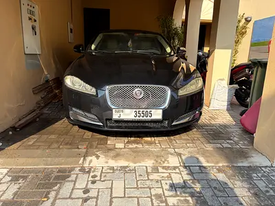 Jaguar XF 2012 Luxury | GCC Specs