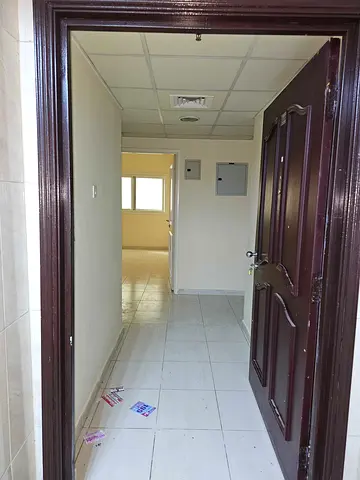 1bhk with spaciuos bedroom and easy access to Dubai