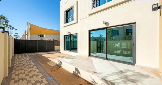 Amazing Community | Exclusive Amenities | Strategic Location |