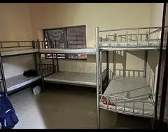 Executive bed space available (Indian only)