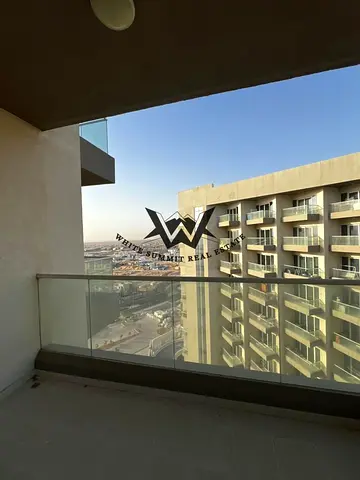 High Floor | Semi-Furnished | AED 36K in 1 Payment