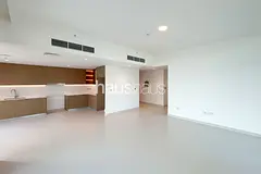 Water Skyline View | Large Layout | Handover Q4