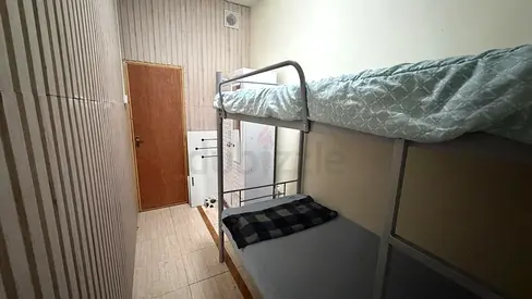 Cozy room available for 2 men in Barsha right next to mashreq metro station
