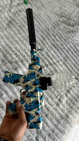 Kids water orbie gun / paintball style toy gun with water hopper