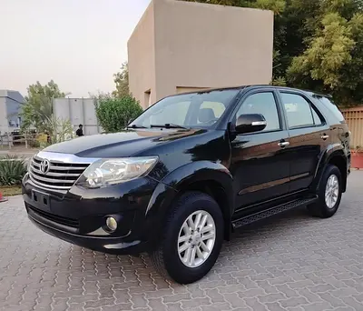 Toyota Fortuner SR5 2013 GCC Specs