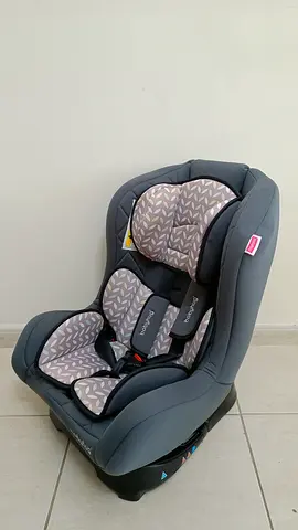 Convertible Child Car Seat — Good Condition, Gray/Pink Pattern