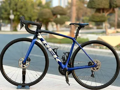 Trek emonda carbon road bike