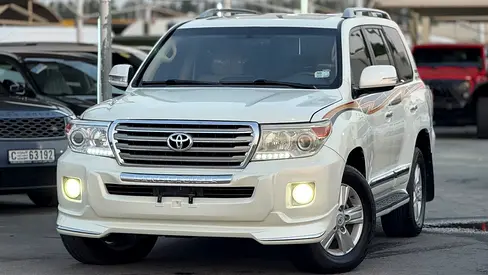 Toyota Land Cruiser 2015 GXR GCC Specs