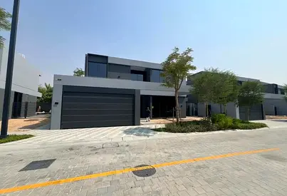 5 BHK Standalone Villa With Pool | Exclusive Amenities | High ROI | Golden Visa Opportunity| Resale