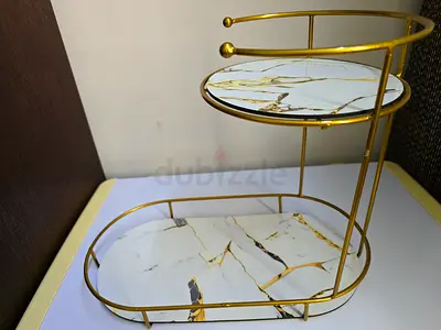 Cosmetics organizer