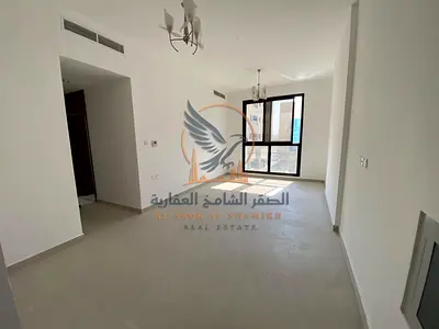 للإيجار شقة غرفتين وصالة في الجرف 3