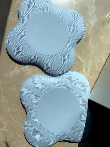 Knee pads for sensitive knees and yoga blocks