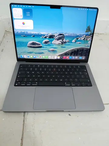 Macbook M1 Pro