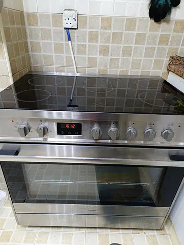 Hisense 90x60 Electric Ceramic Cooking Range (HFEC90545X) – Unused Oven