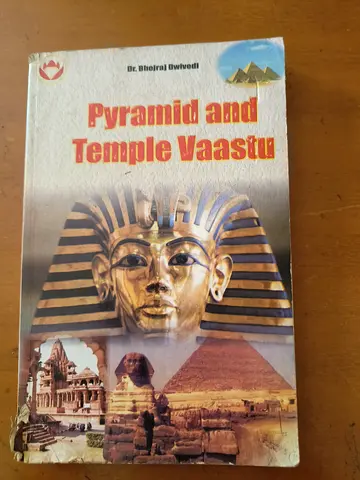 Pyramid and Temple Vaastu by Dr. Bhojraj Dwivedi - Paperback